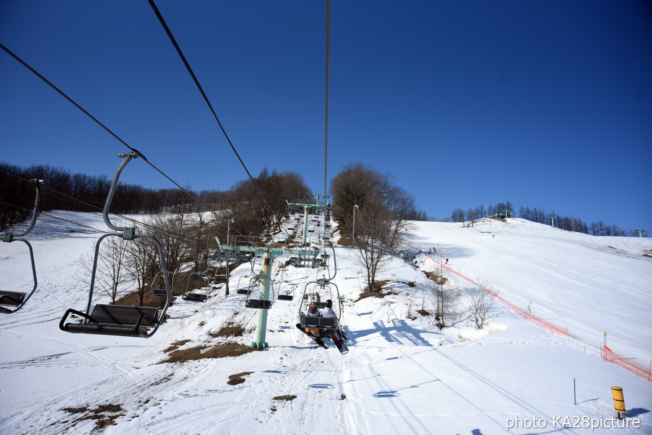 北海道十勝・めむろ新嵐山スキーリゾート メムロスキー場　麗らかな春の日差しを浴びながら。。。